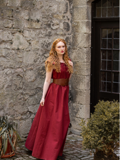 Trollfelsen Mittelalter Kleid Leo Carbone Clara rot